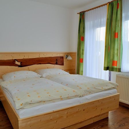 Gasthof Zur Kirche Hotel Kottes ภายนอก รูปภาพ
