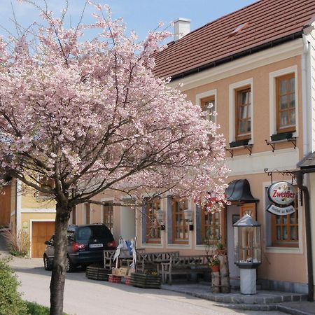 Gasthof Zur Kirche Hotel Kottes ภายนอก รูปภาพ